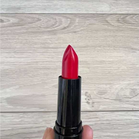 (New) Lancome Color Design Lipstick 181 Red Stiletto (Cream) - Picture 3 of 7
